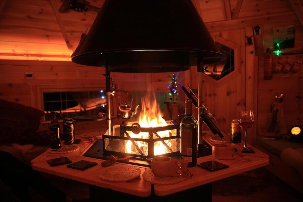 Beach House, With Bbq Lodge And Hot Tub! Борнмут Экстерьер фото