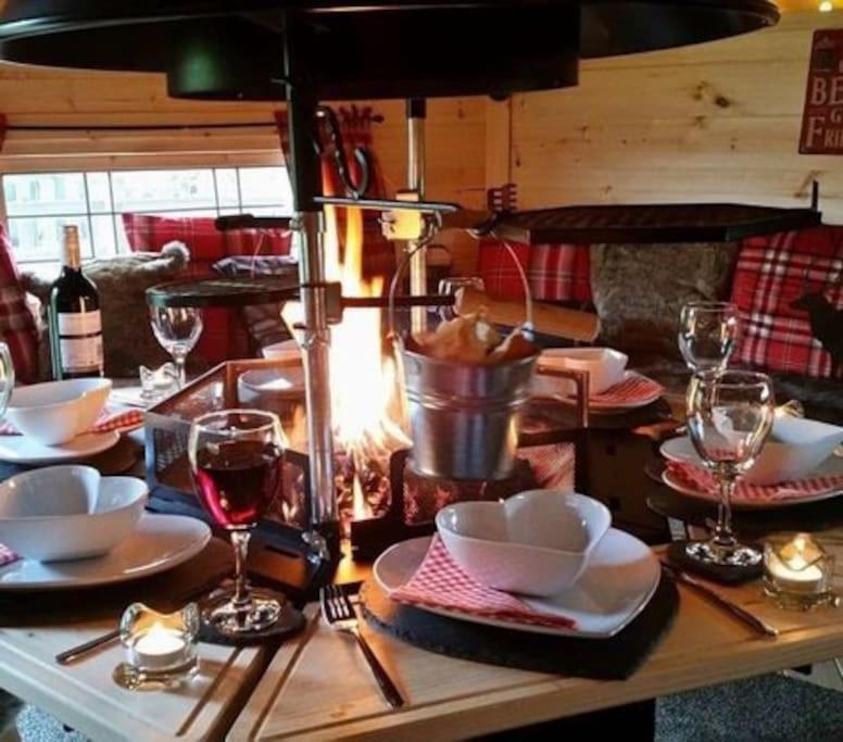 Beach House, With Bbq Lodge And Hot Tub! Борнмут Экстерьер фото